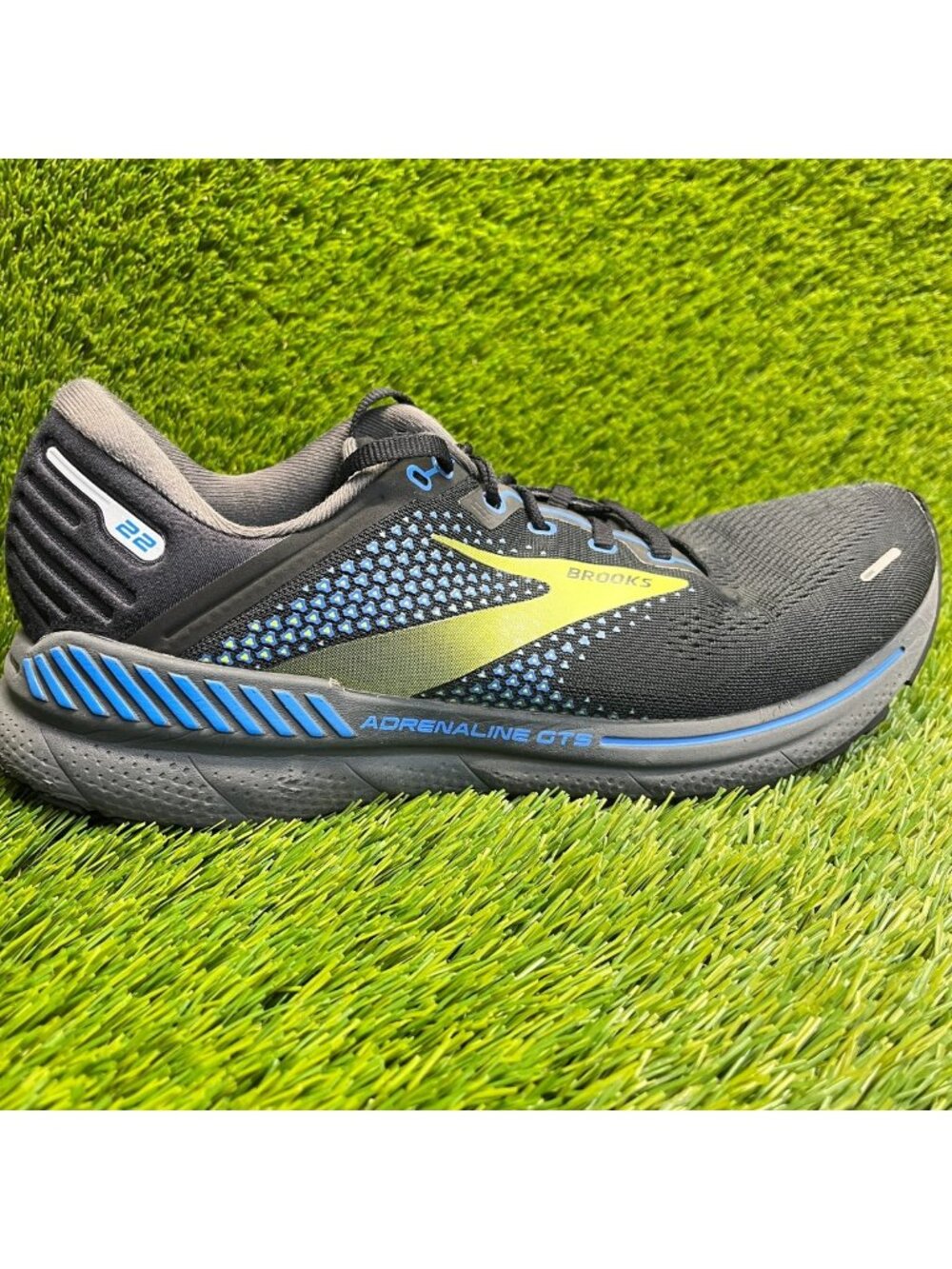 Brooks Adrenaline GTS 22 Mens Size 11.5 Black Athletic Running Shoes Sneakers